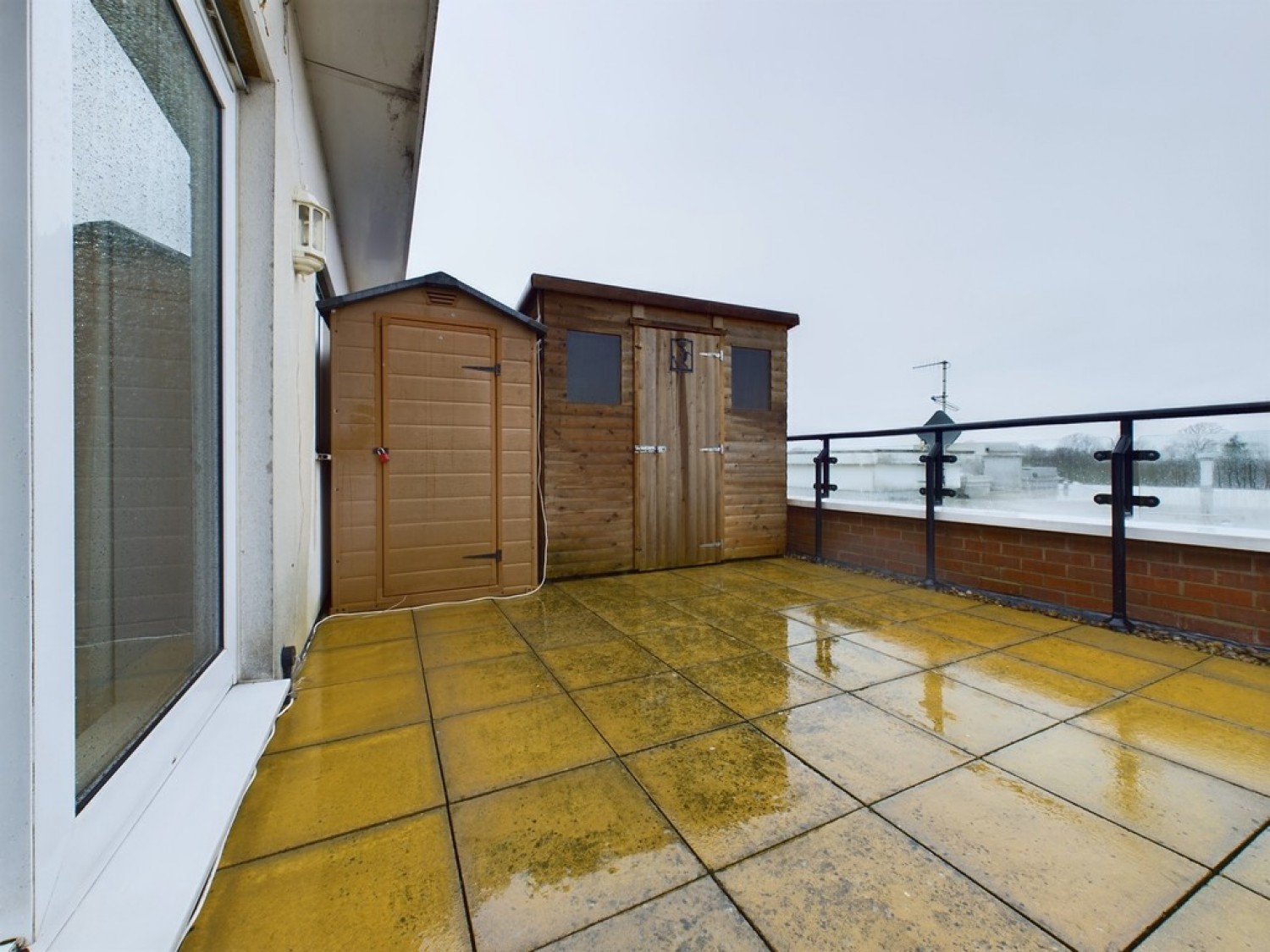 Admirals House, Gisors Road