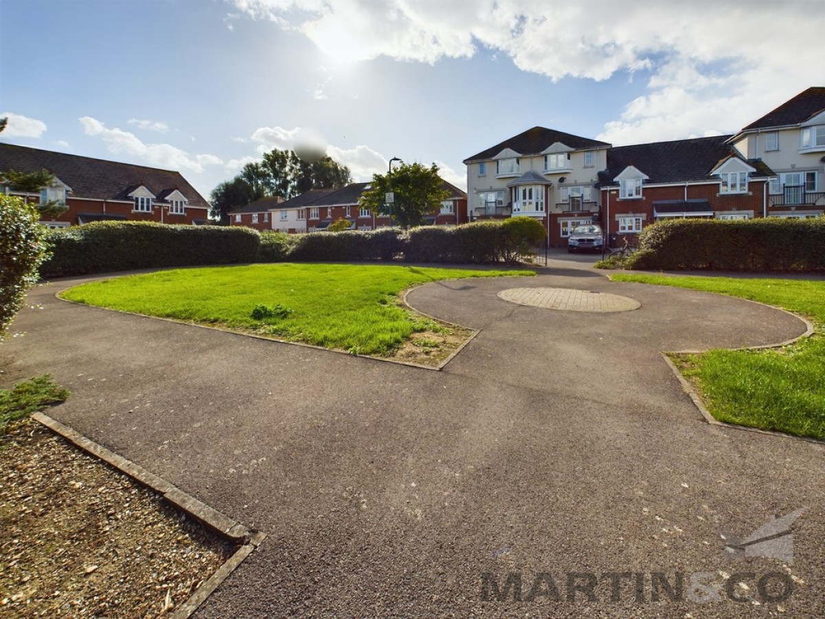 Wells Close, Baffins