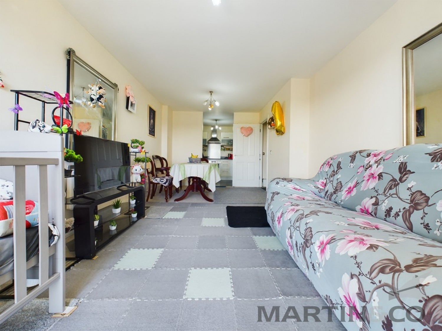 2 bedroom Flat for Sale Admirals House, Gisors Road