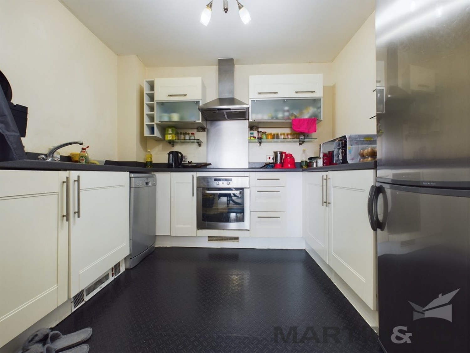 2 bedroom Flat for Sale Admirals House, Gisors Road