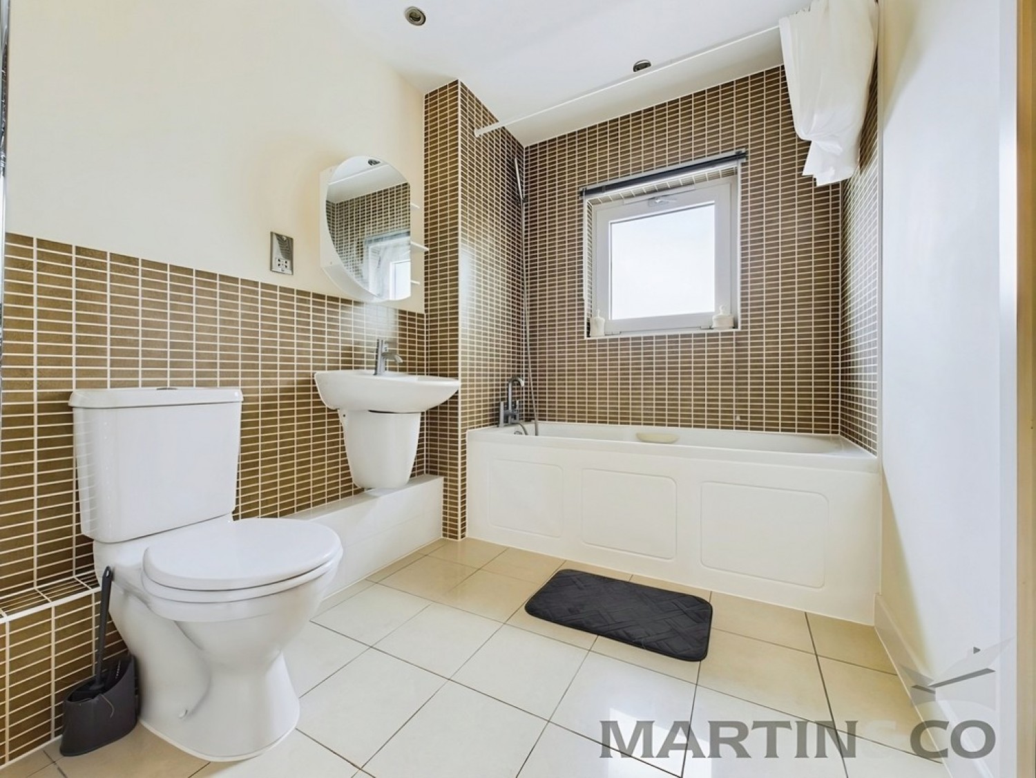 2 bedroom Flat for Sale Jacana Court, Gosport, Hampshire