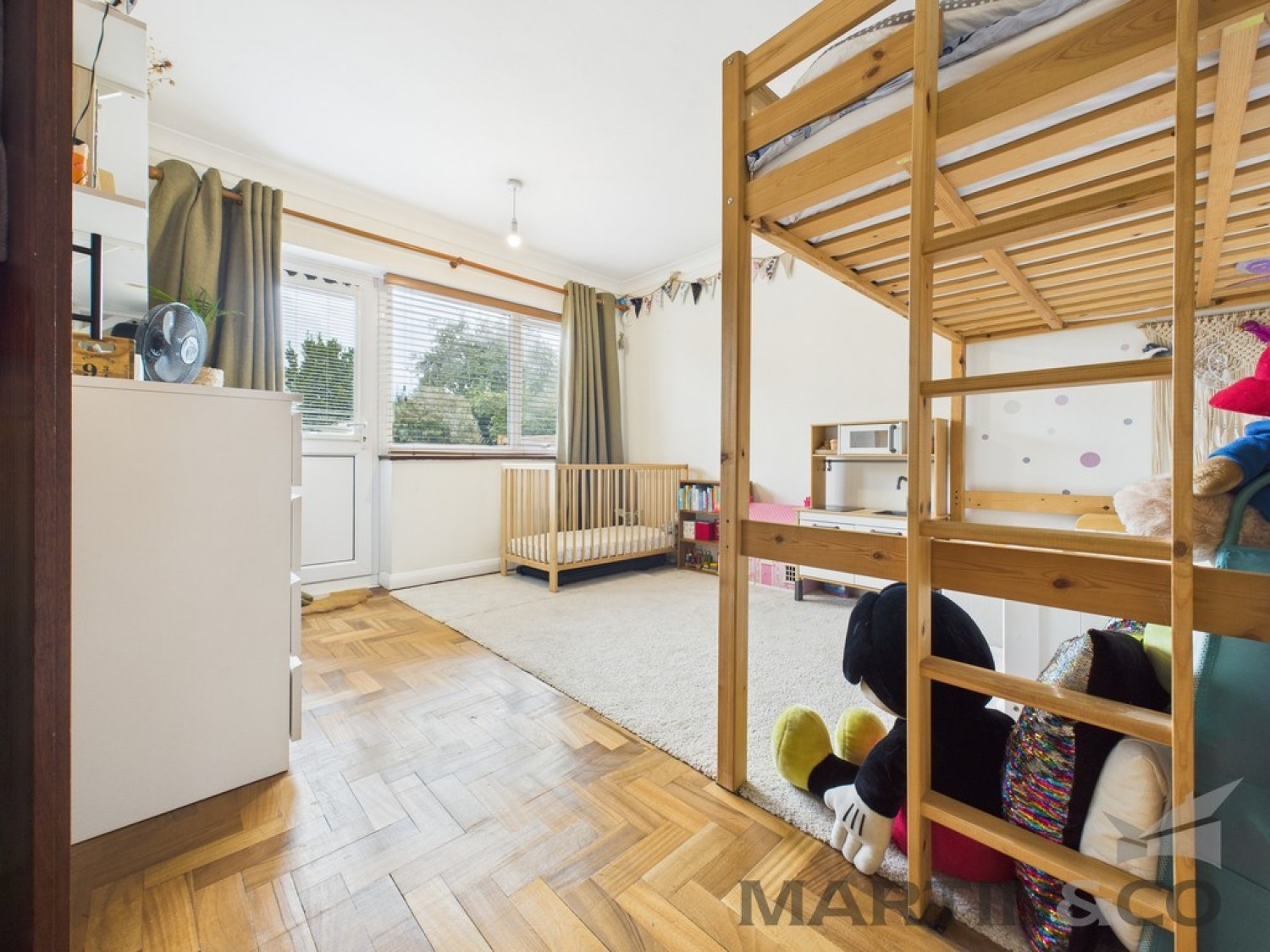 2 bedroom Flat in Kings Field, Bursledon