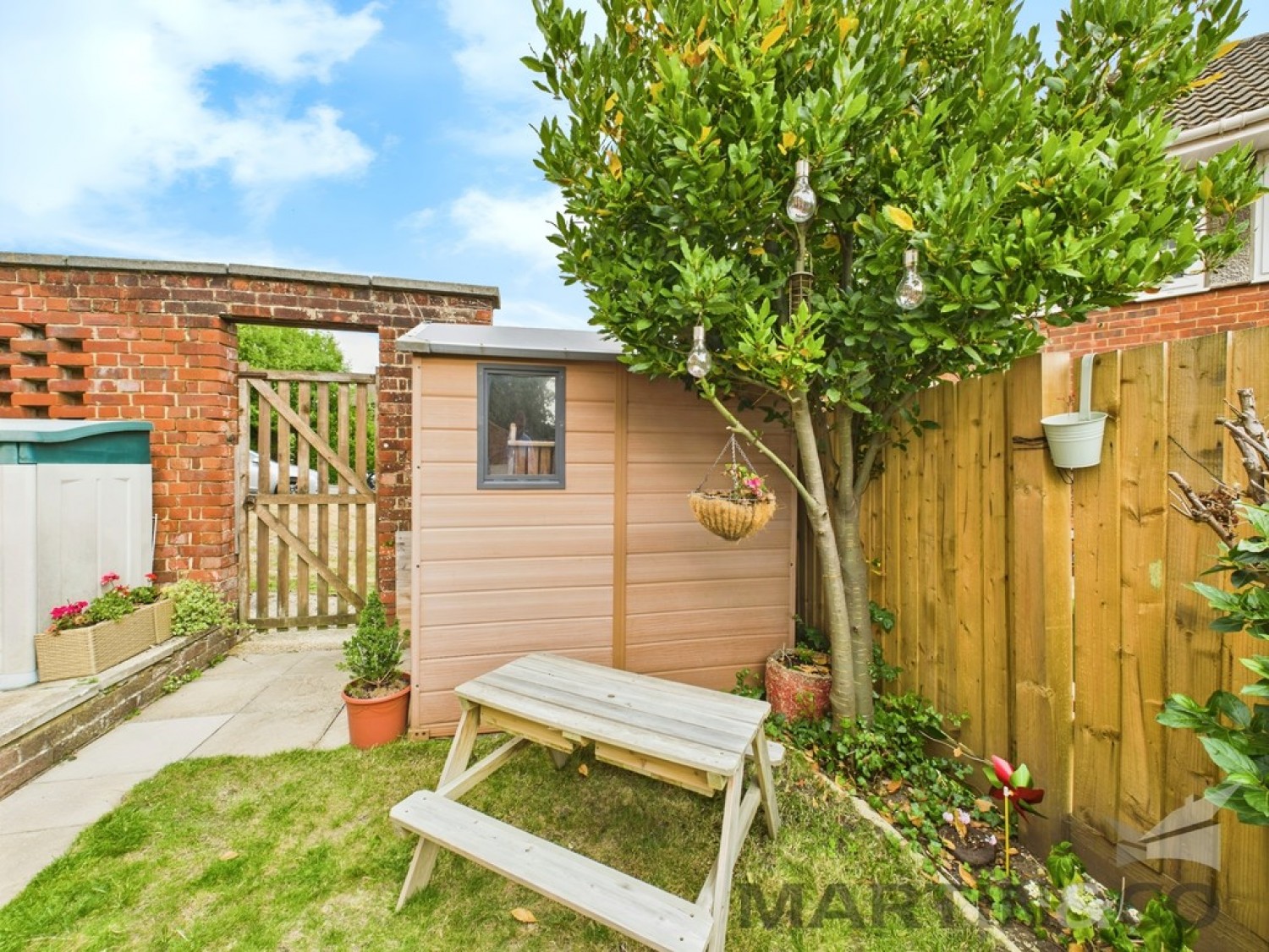 2 bedroom Flat in Kings Field, Bursledon