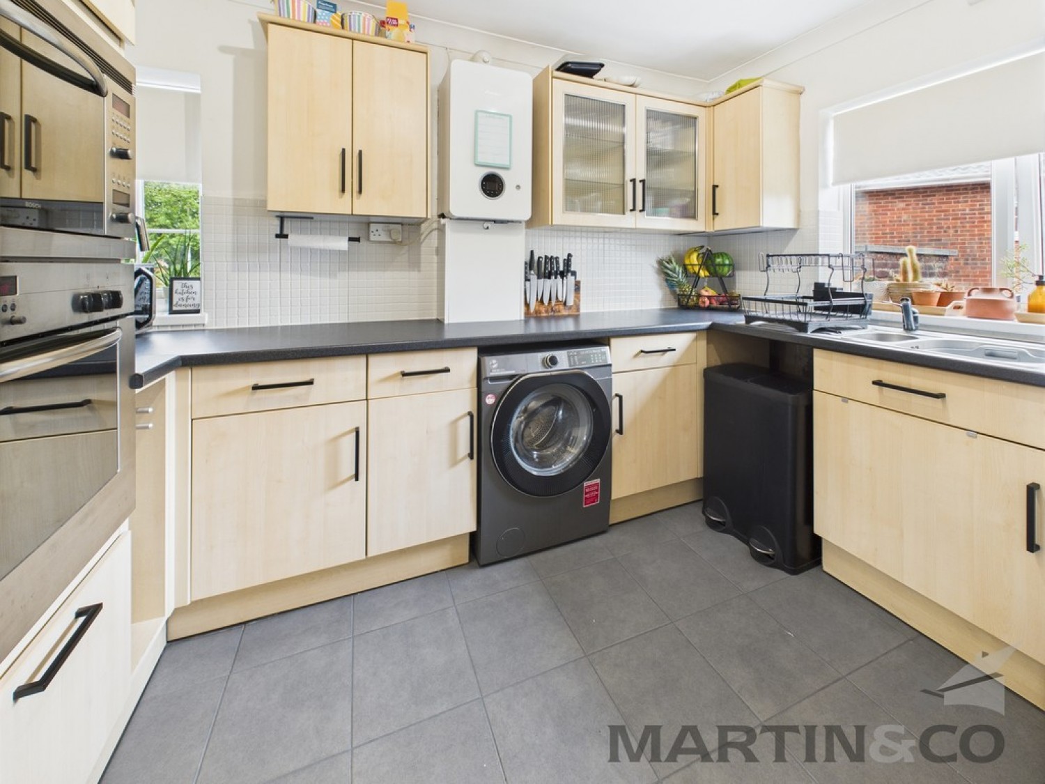 2 bedroom Flat in Kings Field, Bursledon