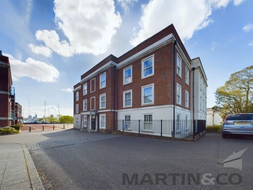 Flagstaff Green, Clarence Yard
