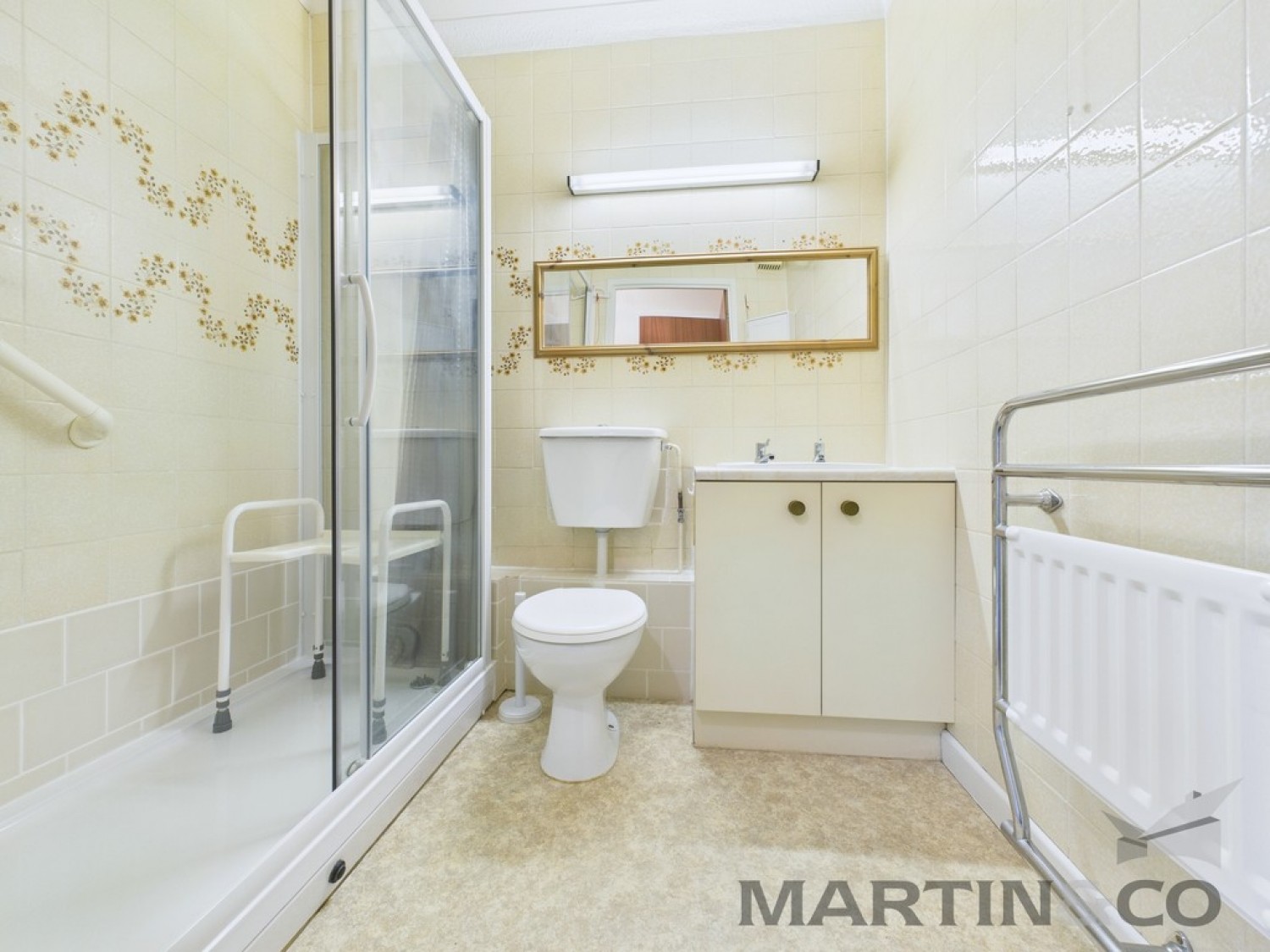 1 bedroom Flat in Homewater House, Hulbert Road