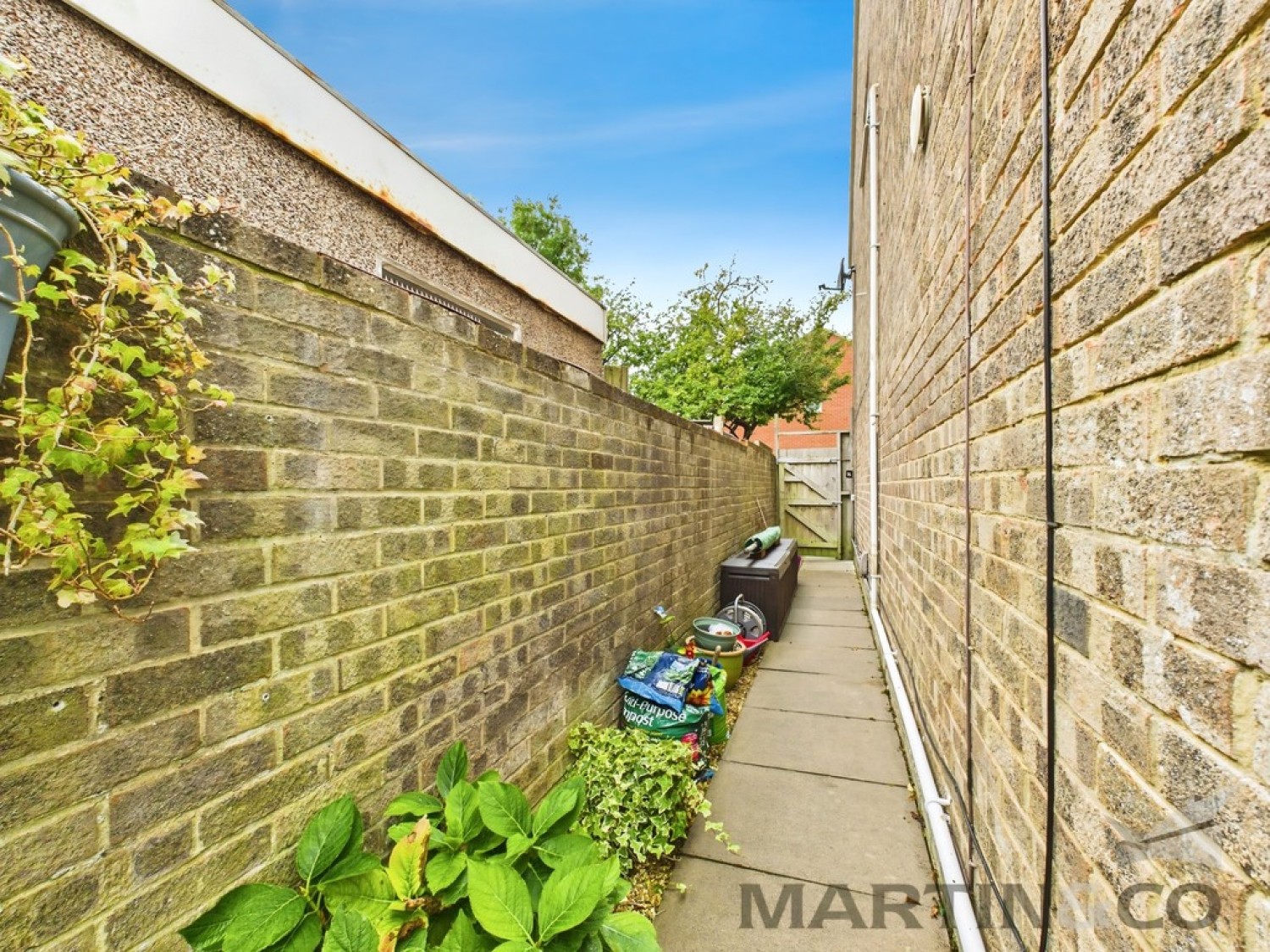 Headley Close, Lee-On-The-Solent