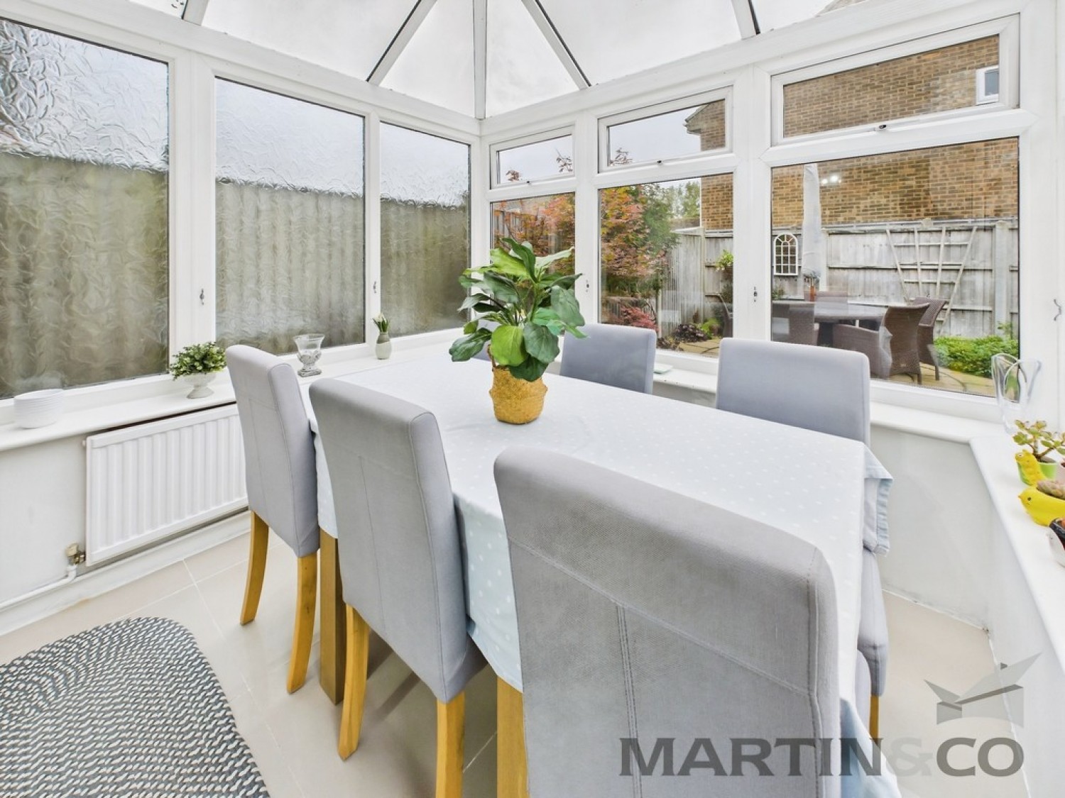Headley Close, Lee-On-The-Solent