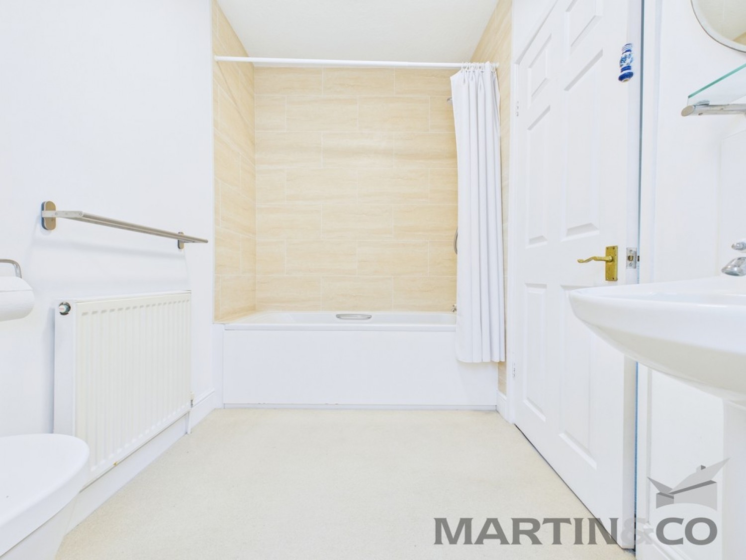 Marine Parade West, Lee-On-The-Solent