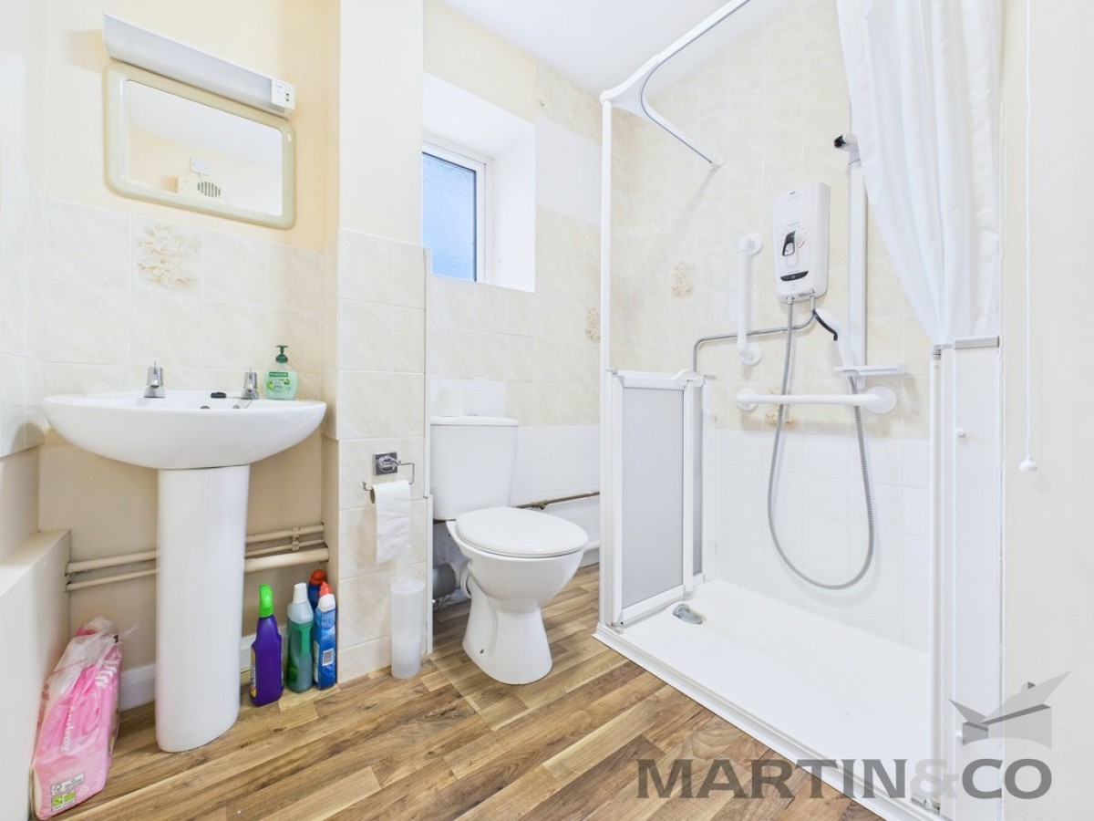 Victoria Road North, Southsea