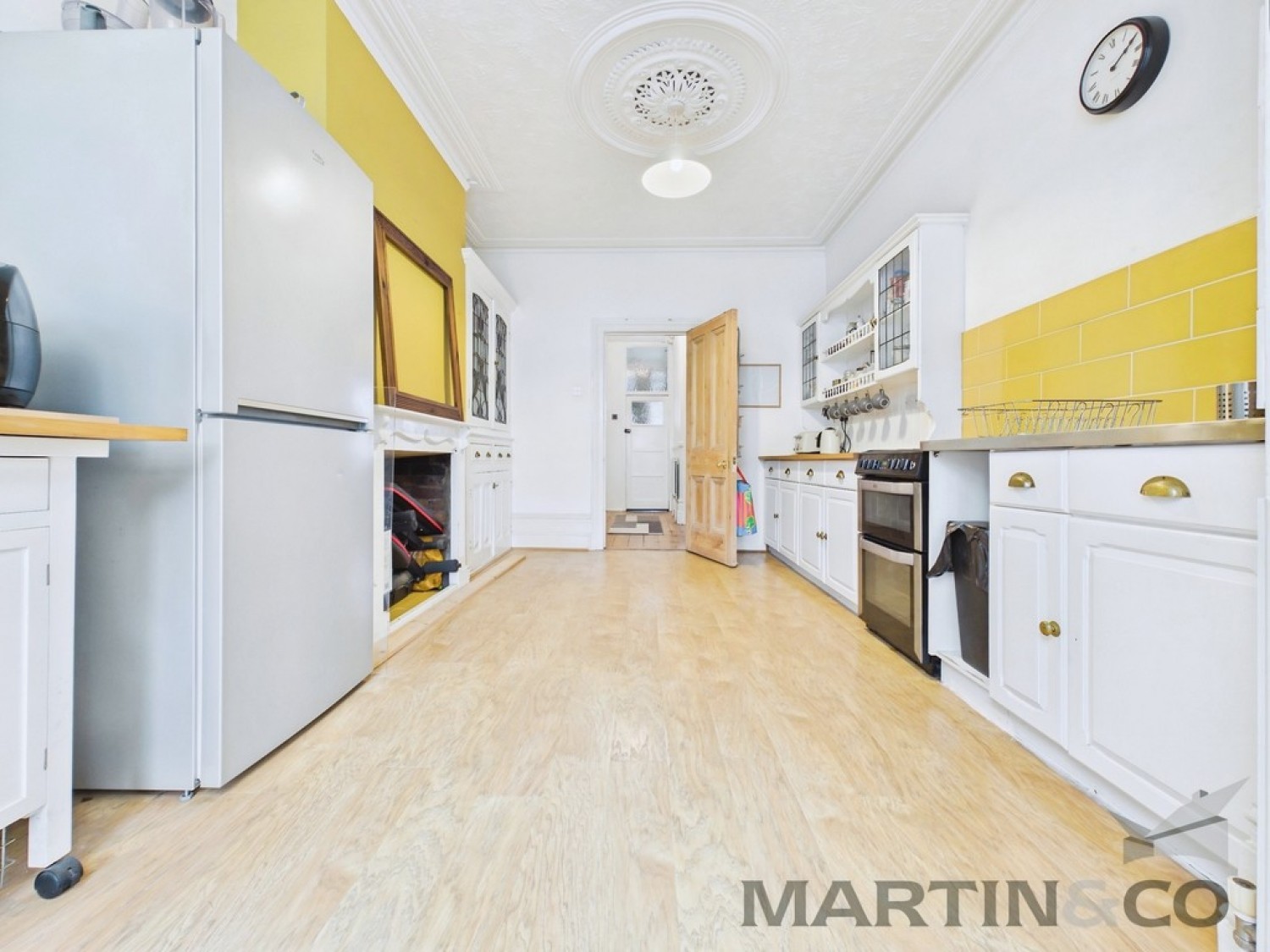 1 bedroom Flat for Sale Shadwell Road, North End