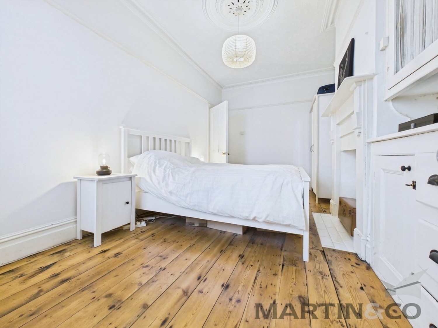 1 bedroom Flat for Sale Shadwell Road, North End