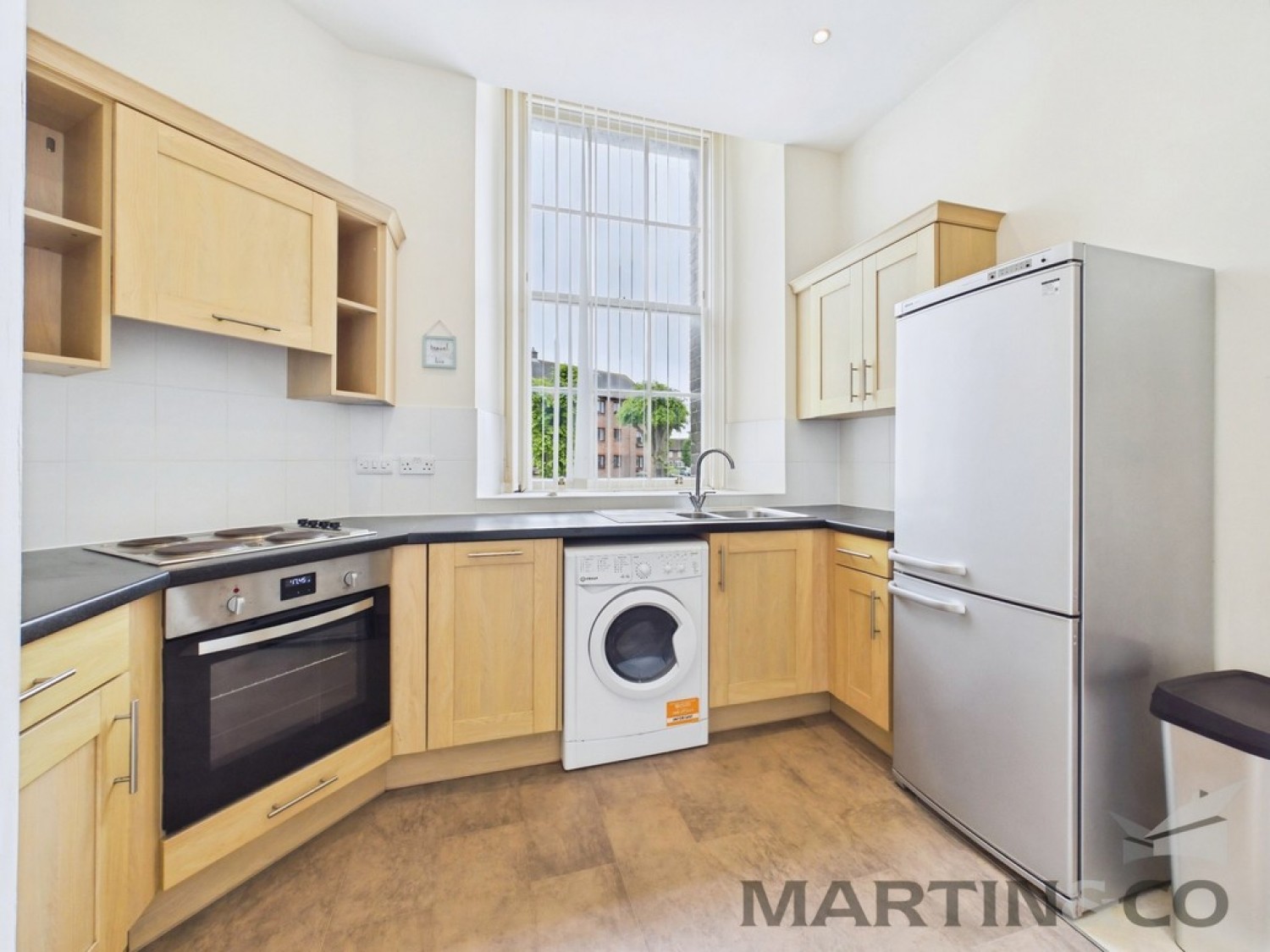 2 bedroom Flat for Sale St Georges Walk, Gosport