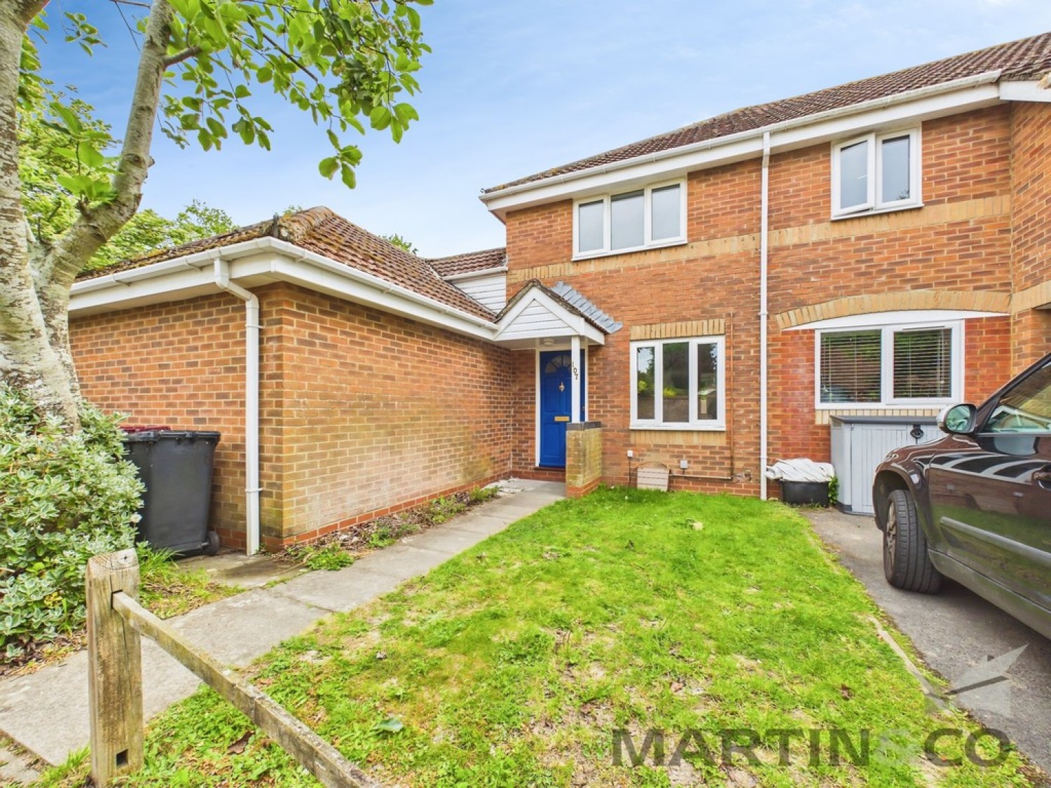 2 bedroom House for Sale Churchwood Drive, Tangmere