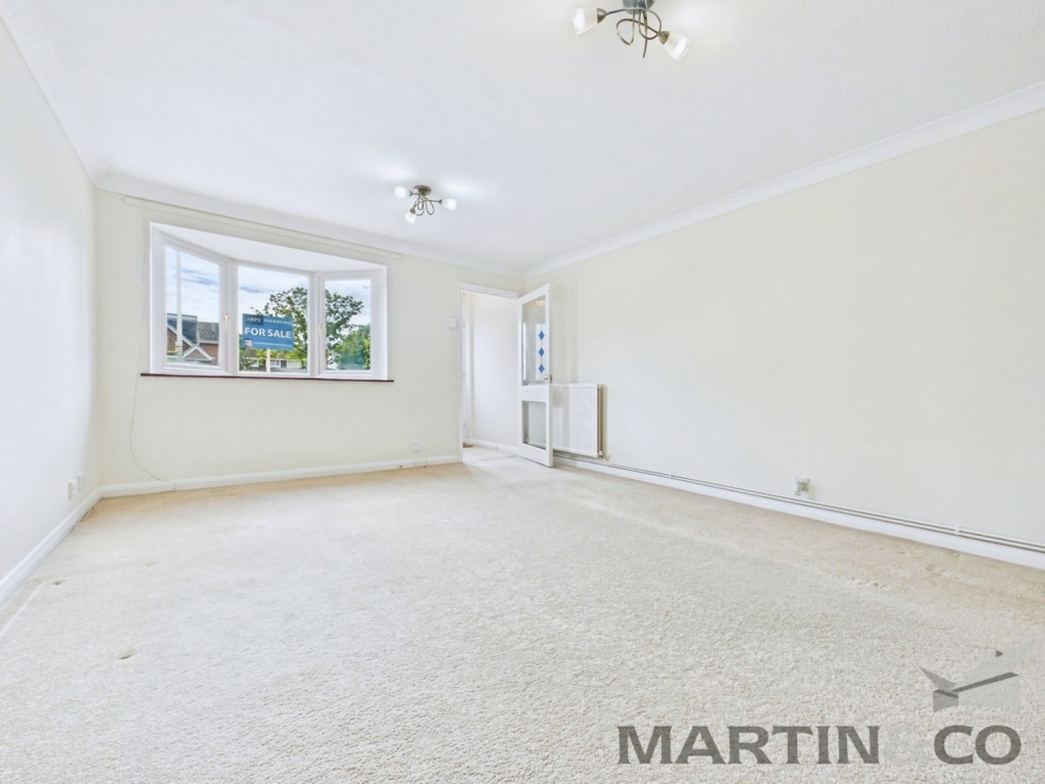 2 bedroom House for Sale Headley Close, Lee-On-The-Solent