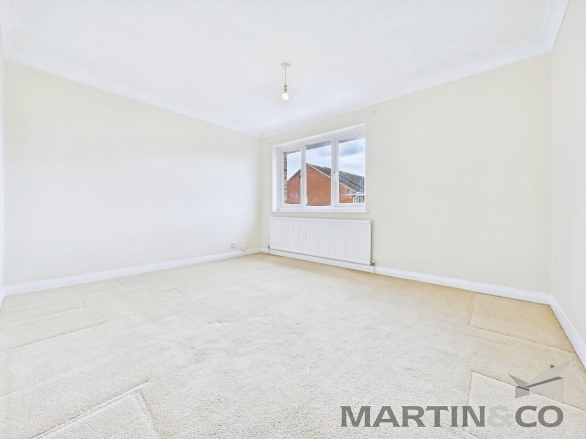 Headley Close, Lee-On-The-Solent