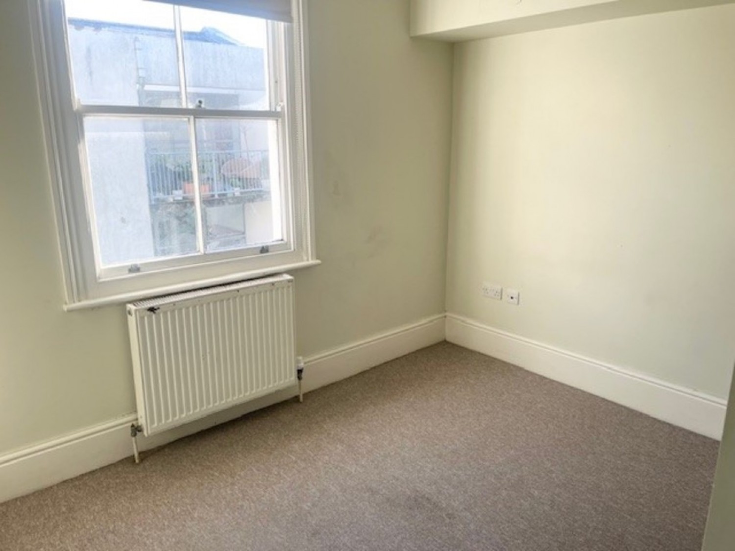 2 bedroom Flat for Letting Burlington Street, Brighton