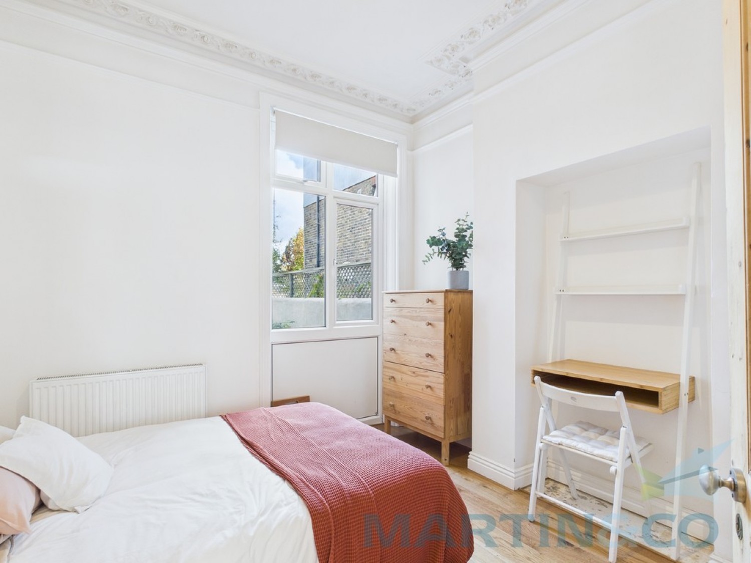 2 bedroom Flat for Sale Ditchling Road, Brighton