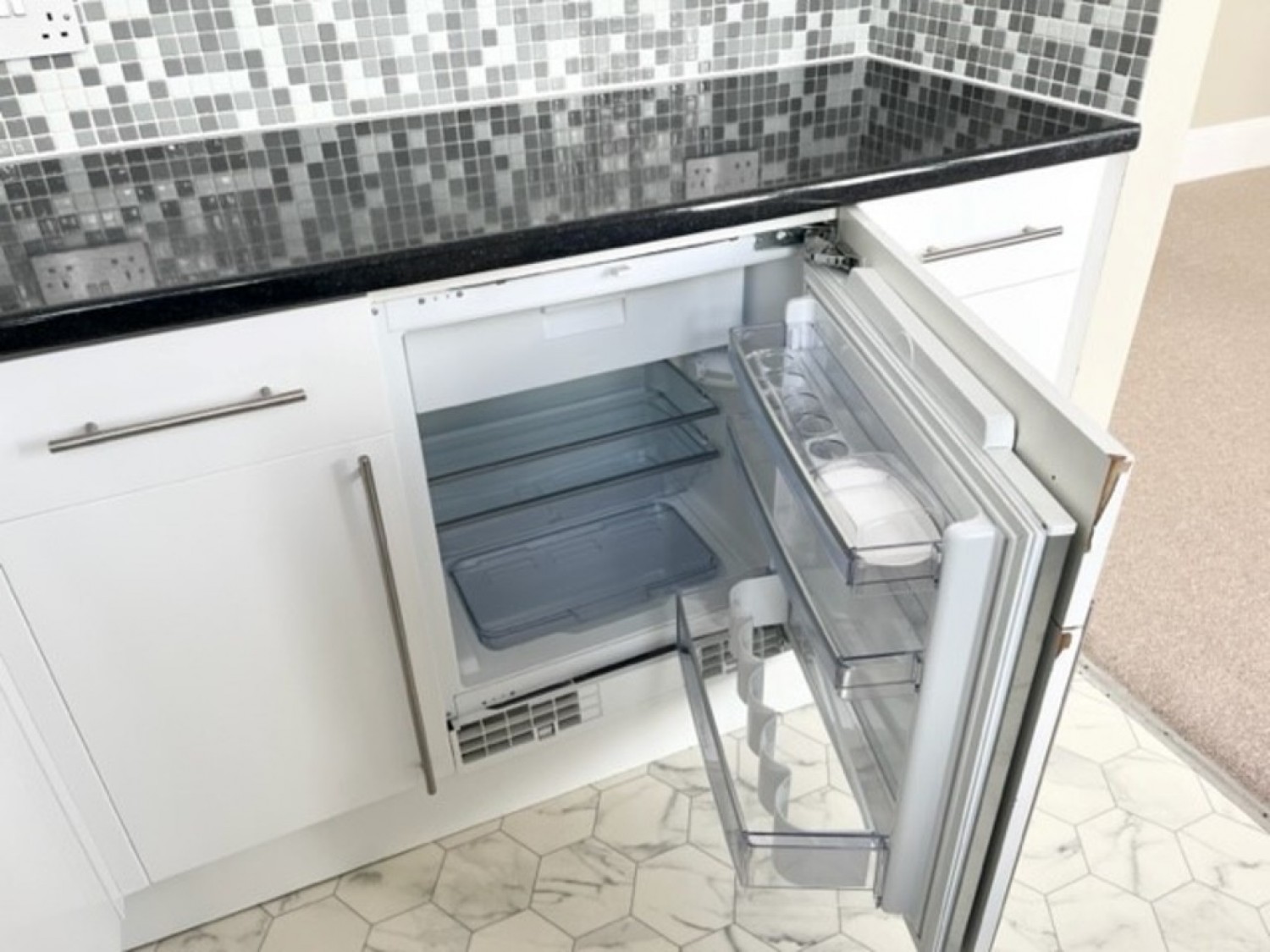 2 bedroom Flat for Letting Burlington Street, Brighton