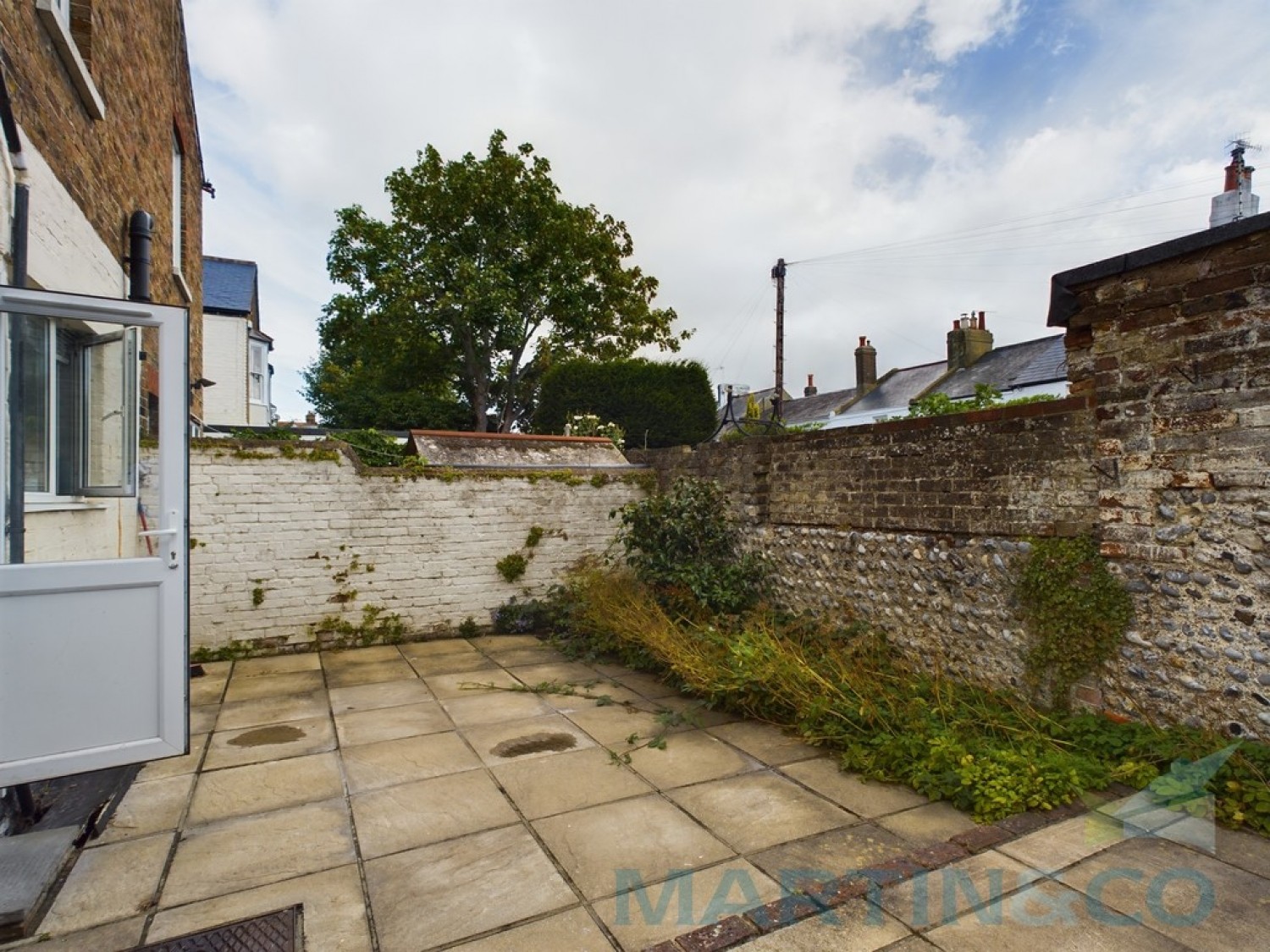 2 bedroom Flat in Wyke Avenue, Worthing