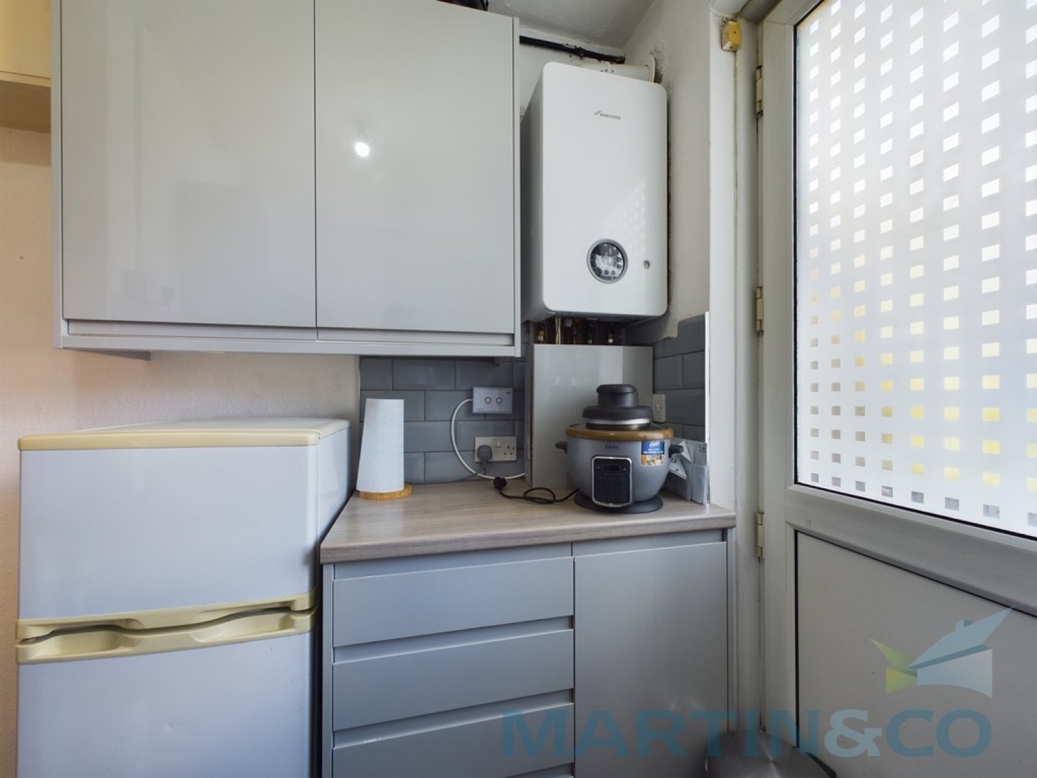 1 bedroom Flat for Letting Withdean Court, Brighton