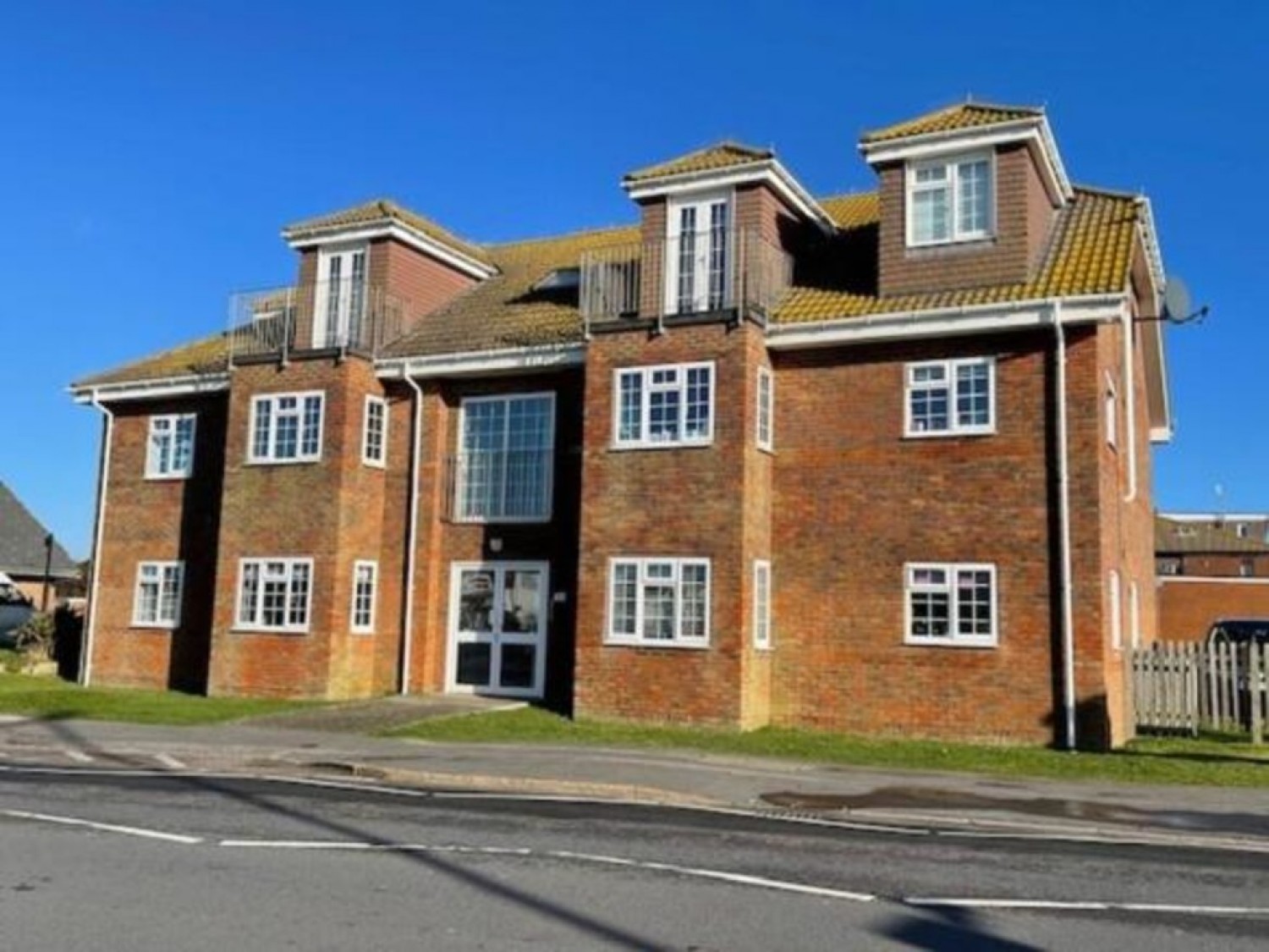 Central Avenue, Telscombe Cliffs