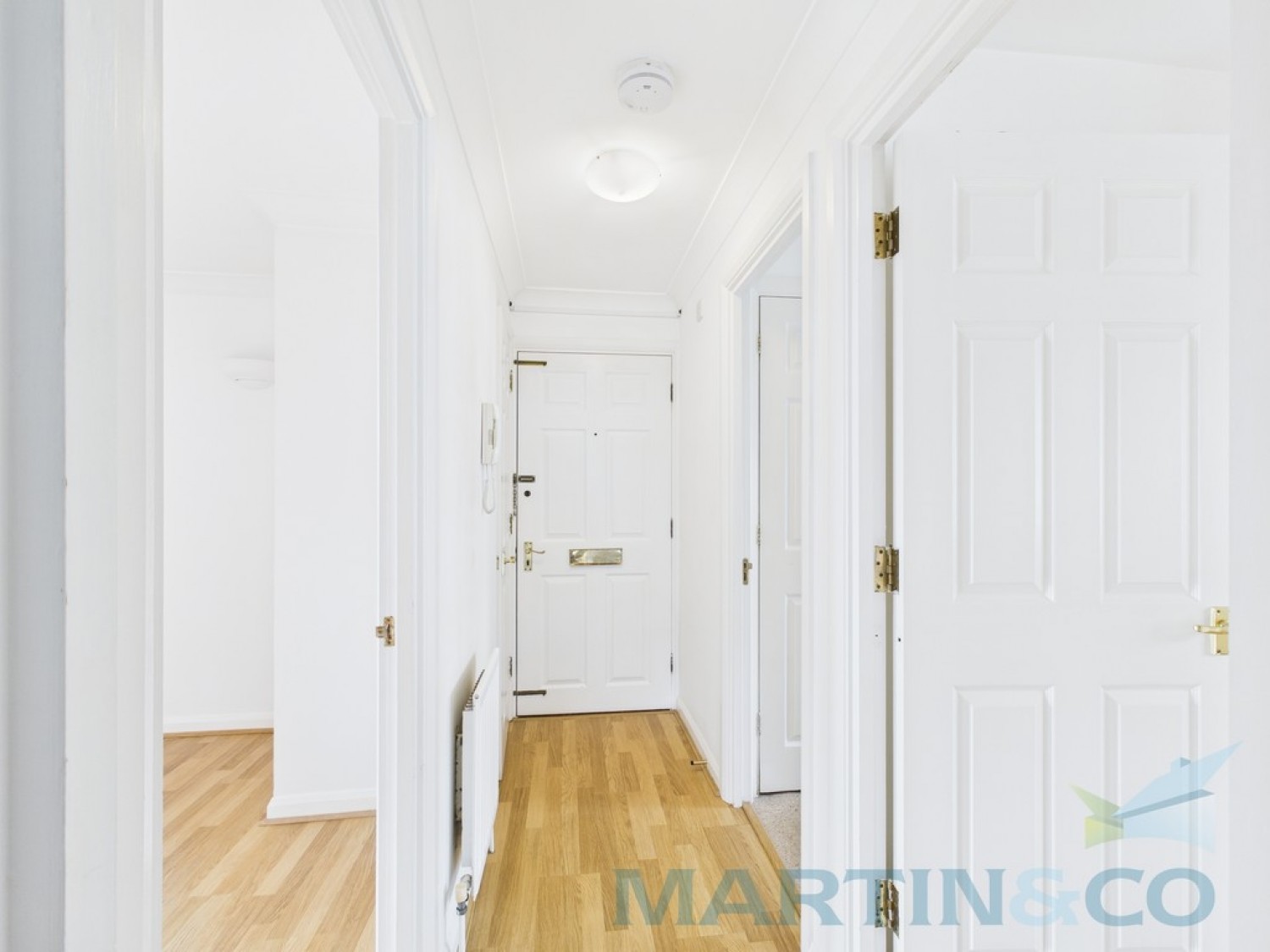 1 bedroom Flat for Sale Hamilton Court, Brighton Marina