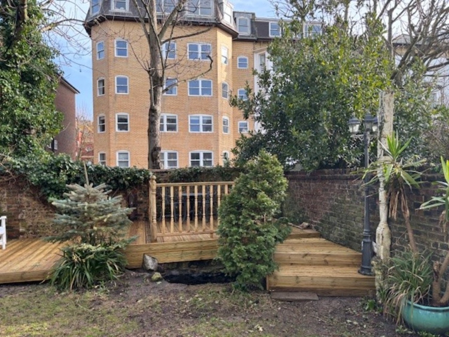 2 bedroom Flat in Albany Villas, Hove