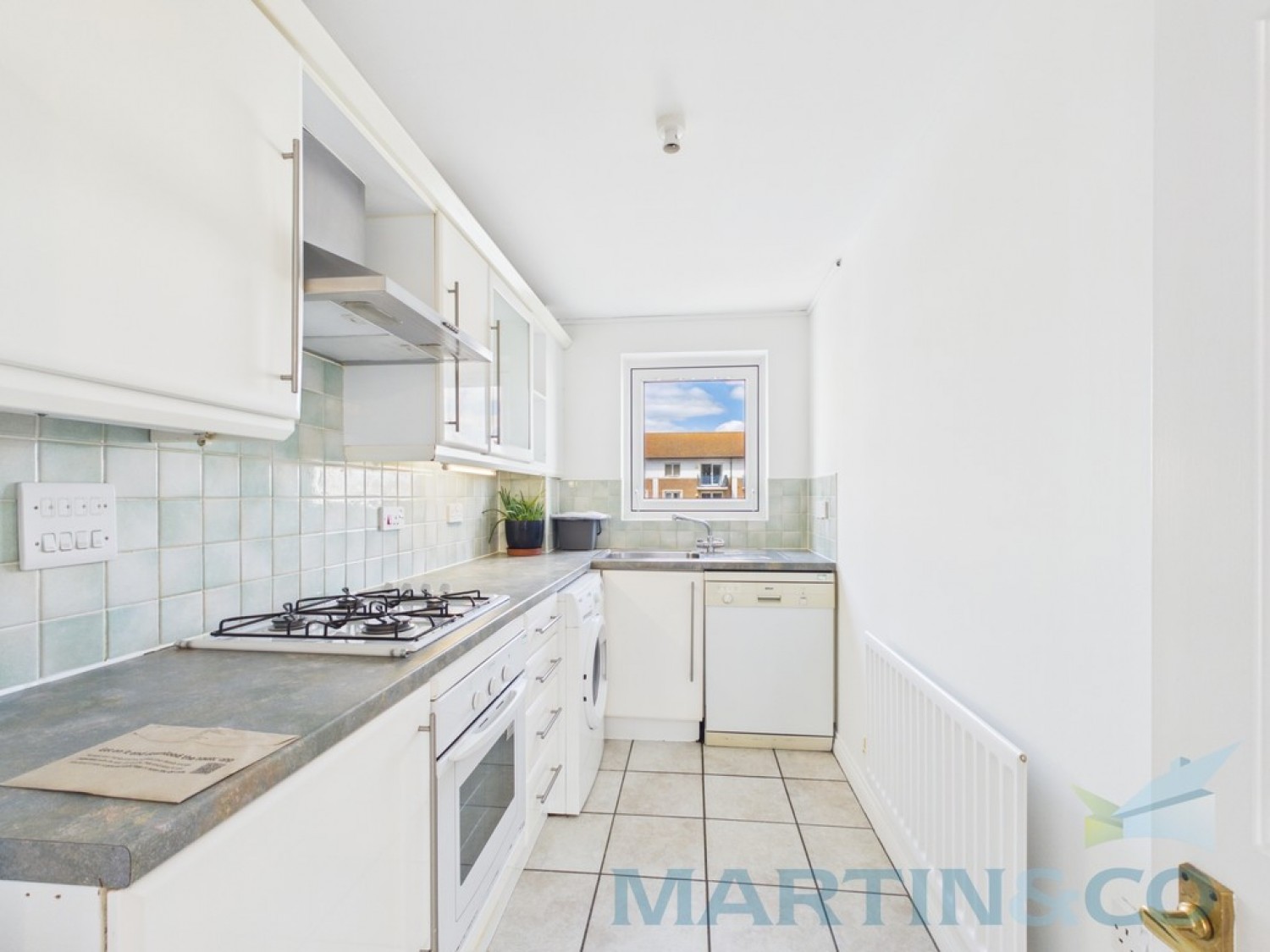 2 bedroom Flat for Sale Copenhagen Court, Brighton Marina