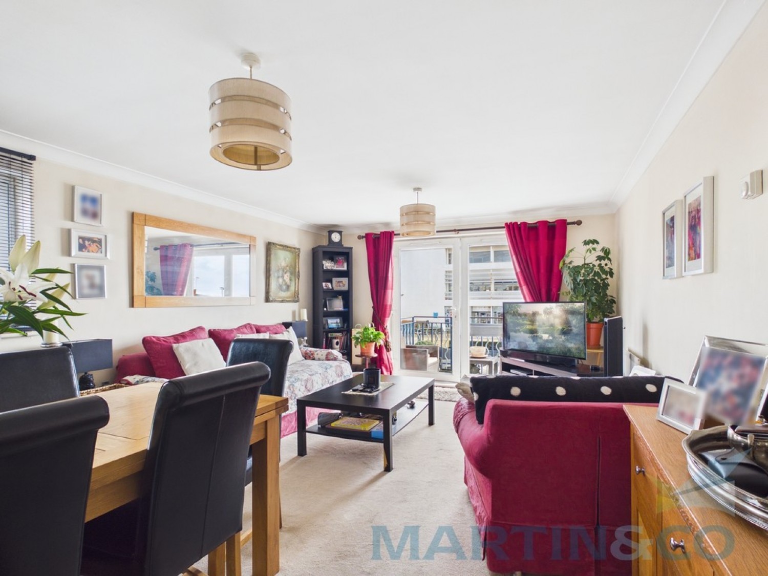 2 bedroom Flat for Sale Copenhagen Court, Brighton Marina