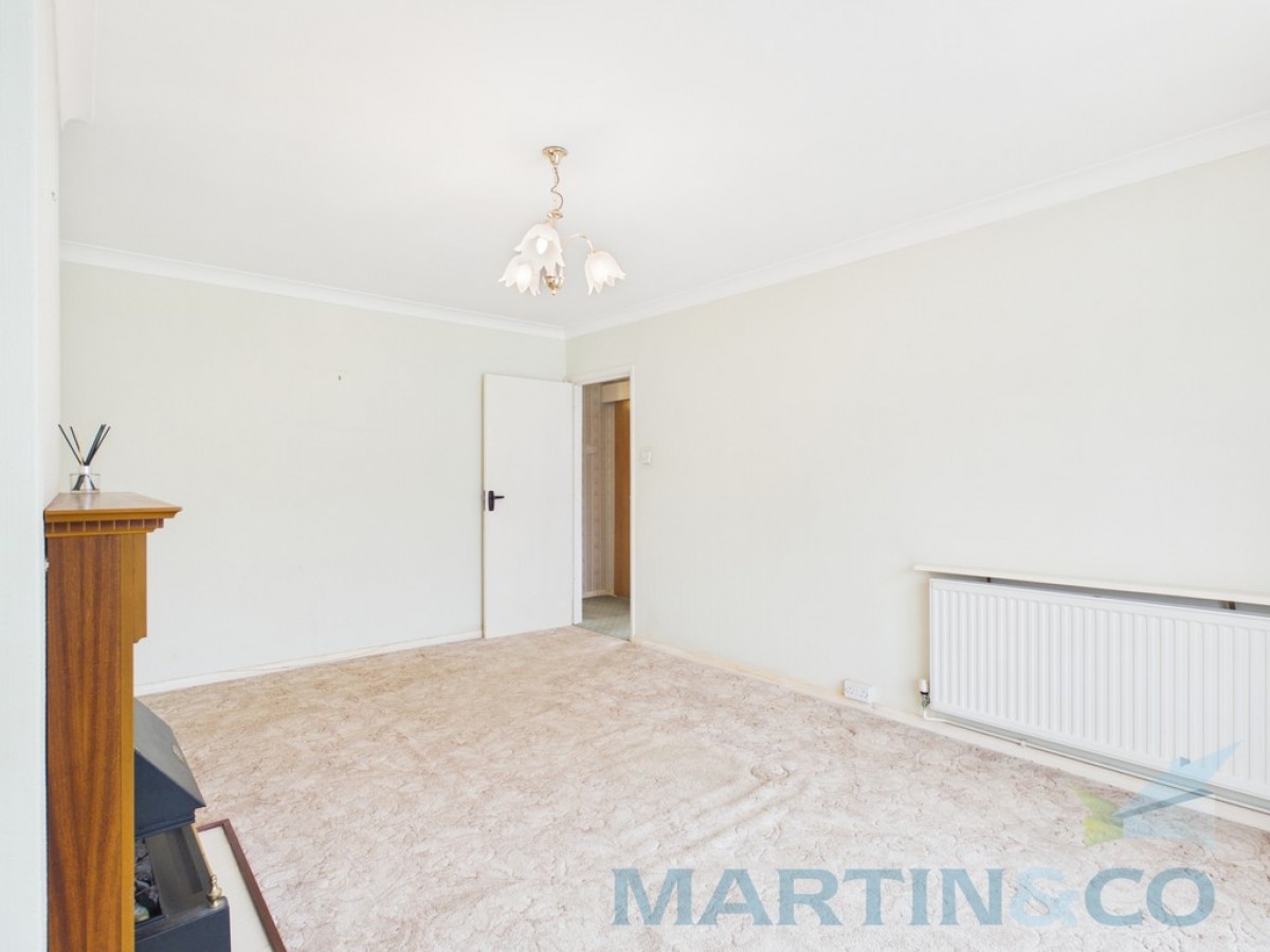 Hoddern Avenue, Peacehaven