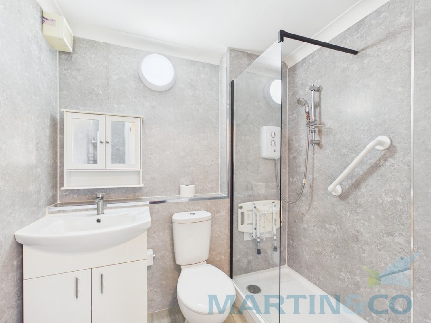 1 bedroom Flat for Sale Danny Sheldon House, Clarendon Place