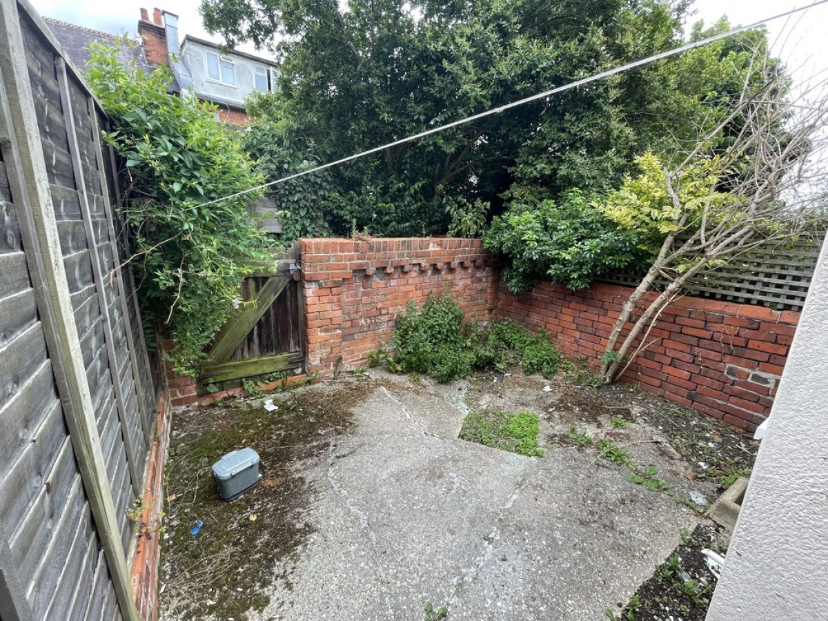 Highgrove St., Reading