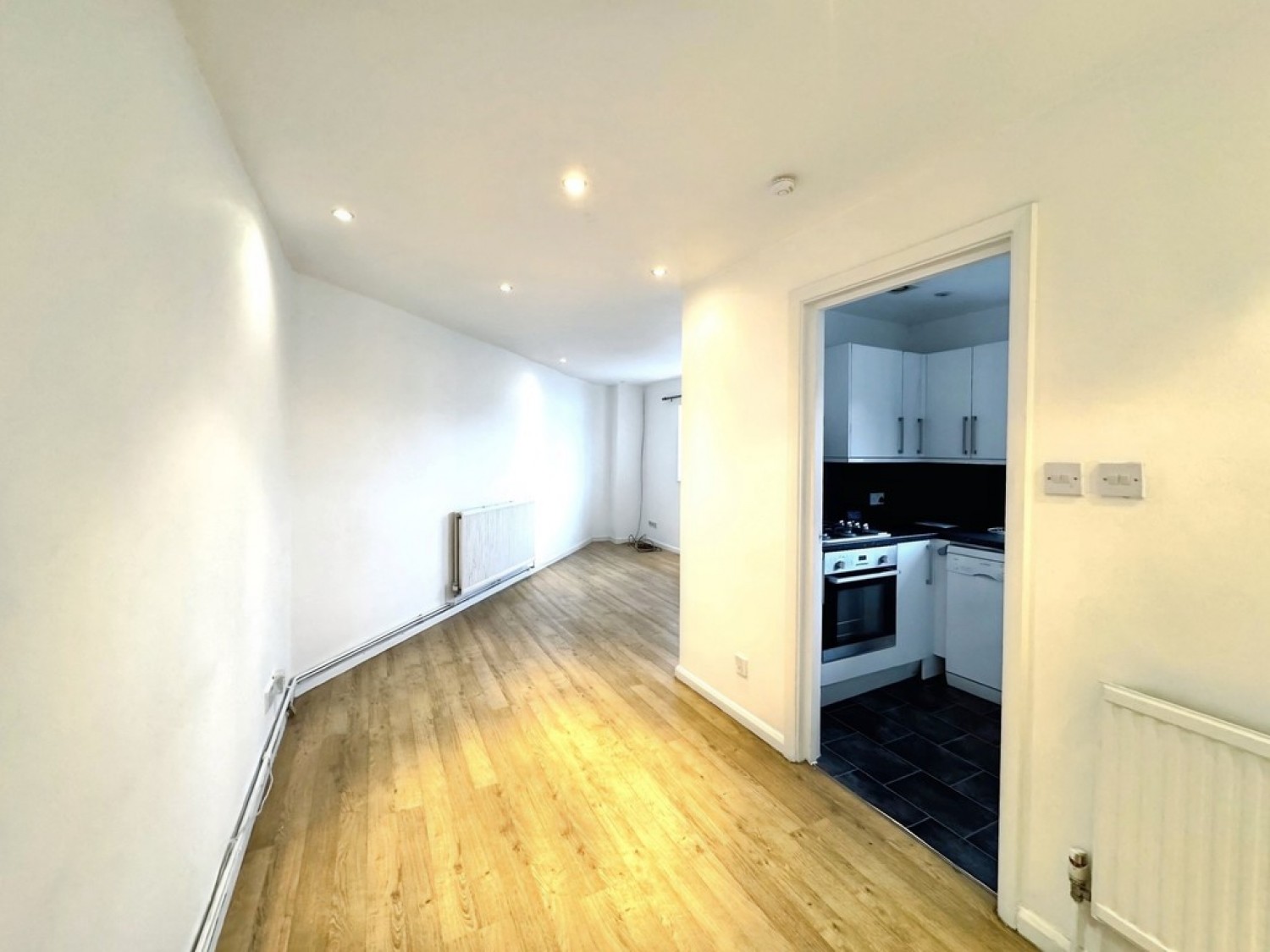 1 bedroom Flat for Letting Cherwell Crescent, Reading