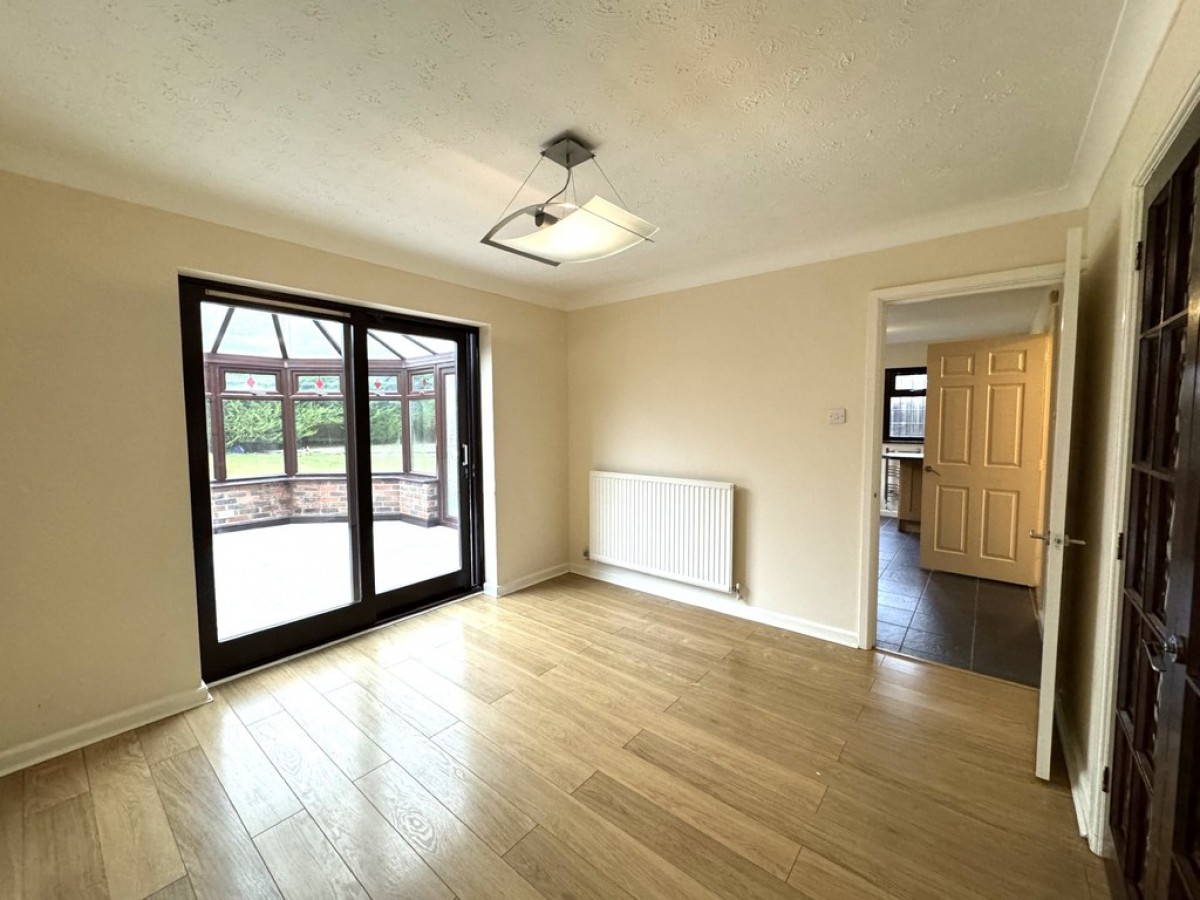 Wickford Way, Lower Earley