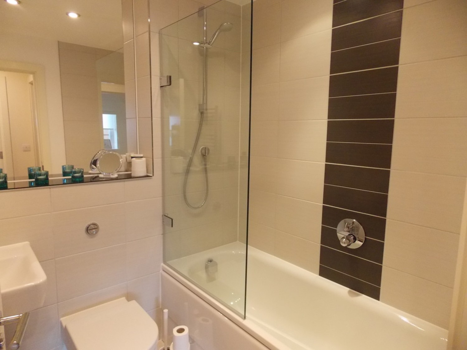2 bedroom Flat for Letting Heron House, Kennet Island