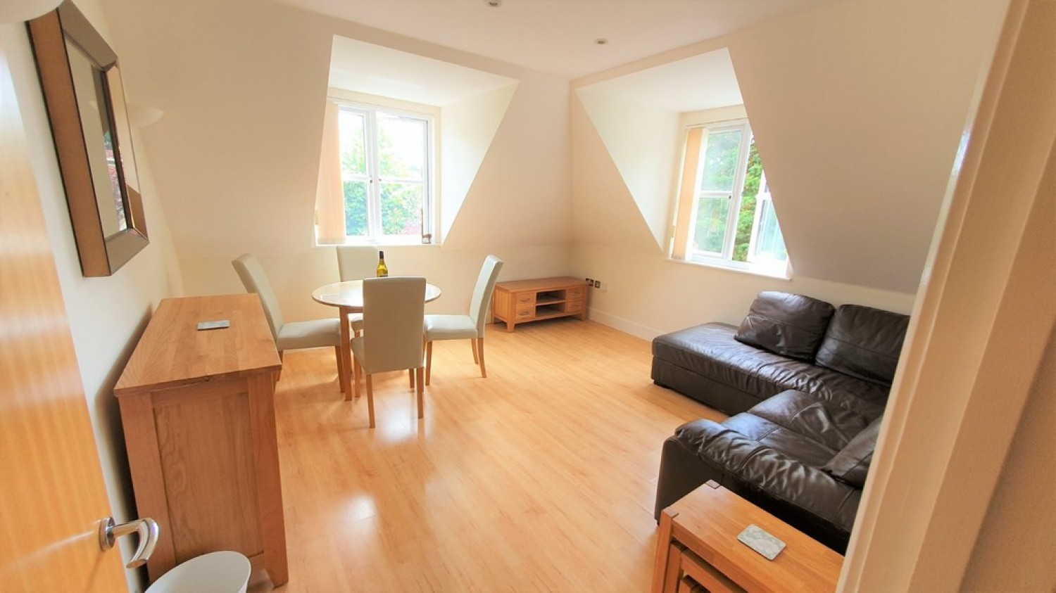 2 bedroom Flat for Letting Wessex Gate, Shinfield Road, Reading