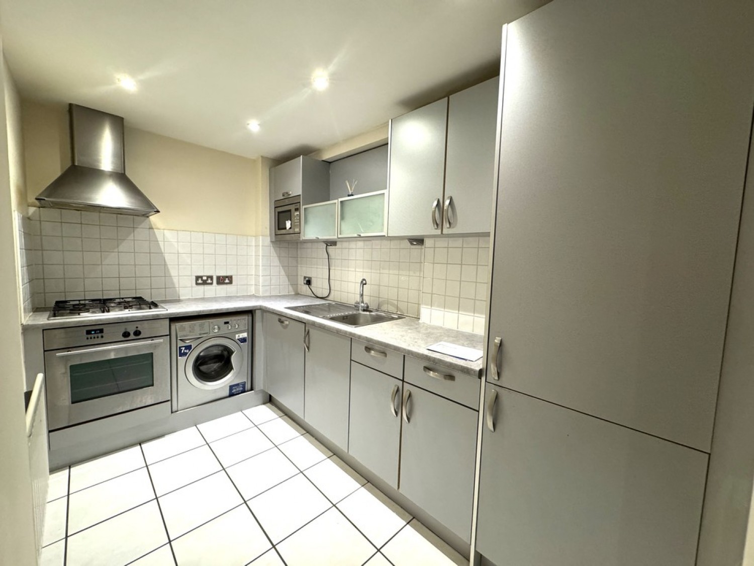 2 bedroom Flat for Letting Picture House, Cheapside, Reading