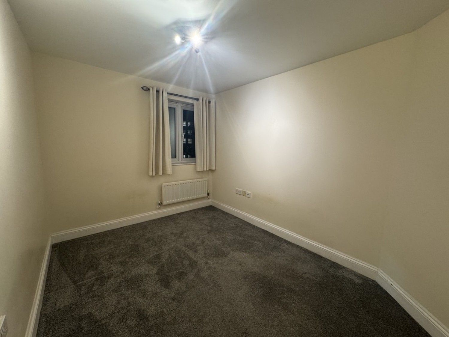 2 bedroom Flat for Letting Picture House, Cheapside, Reading