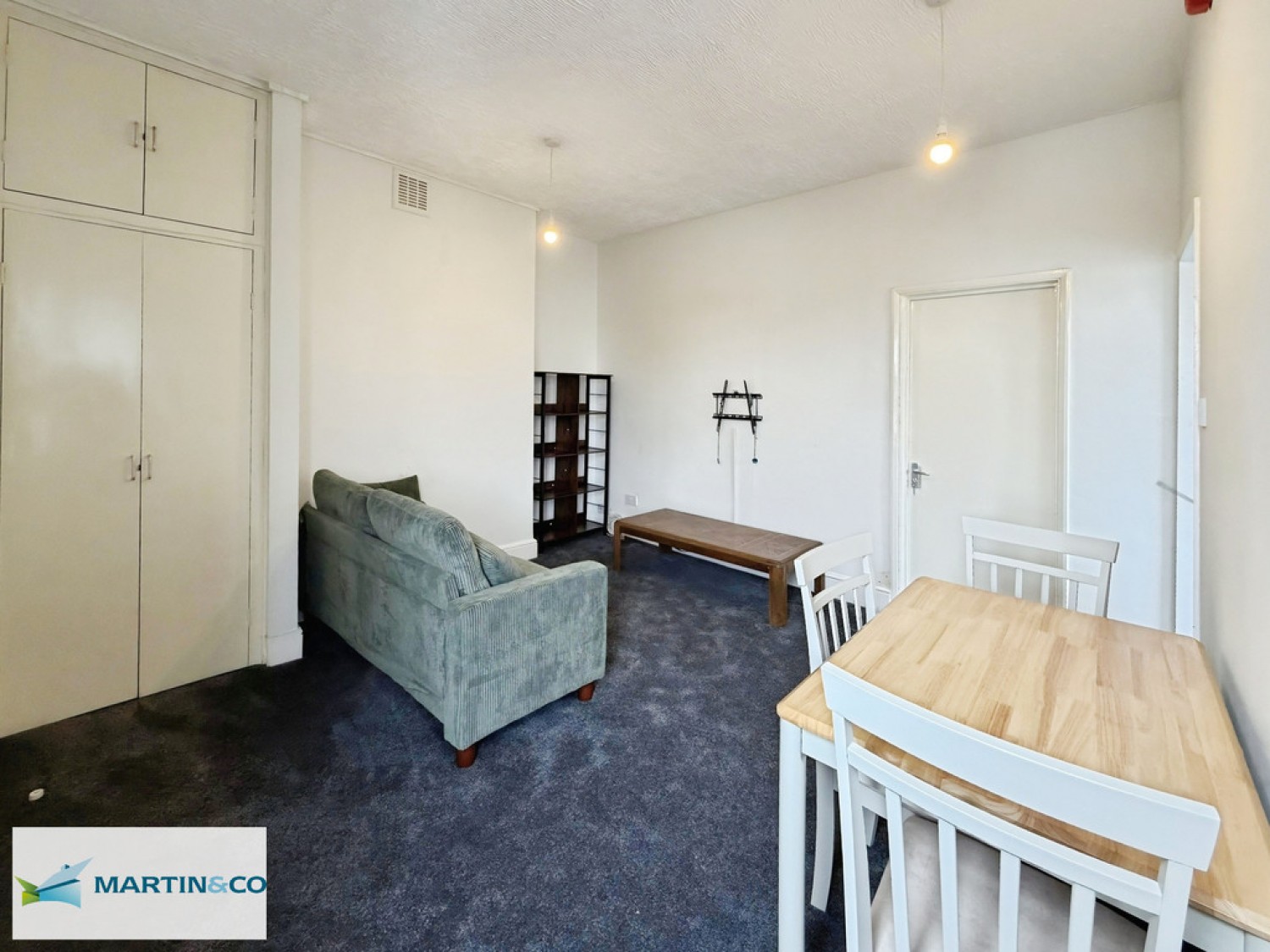 2 bedroom Flat for Letting 1st Floor Flat, 235 London Rd