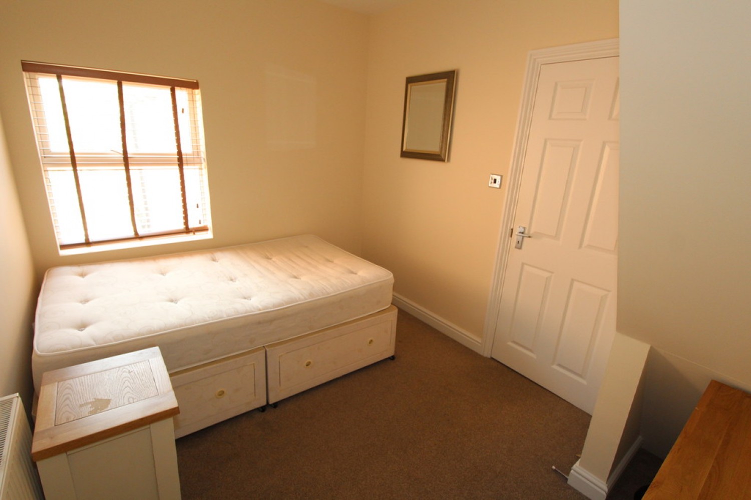 3 bedroom House for Letting Collis Street, Reading