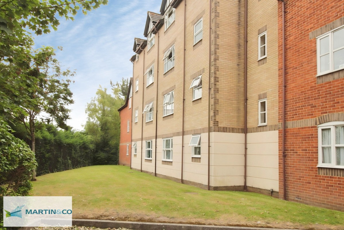 Sherwood House, Rembrandt Way, Reading