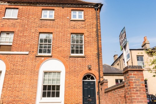 London Road, Reading