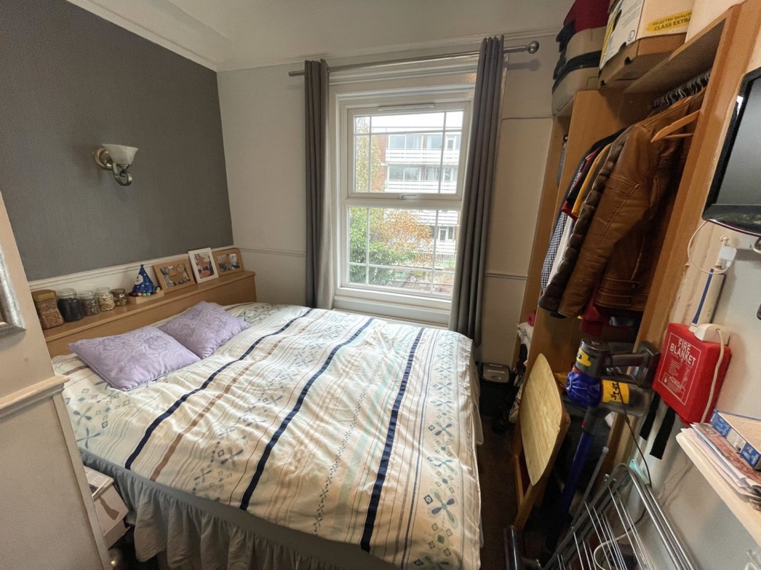 Bath Road, Reading, Berkshire