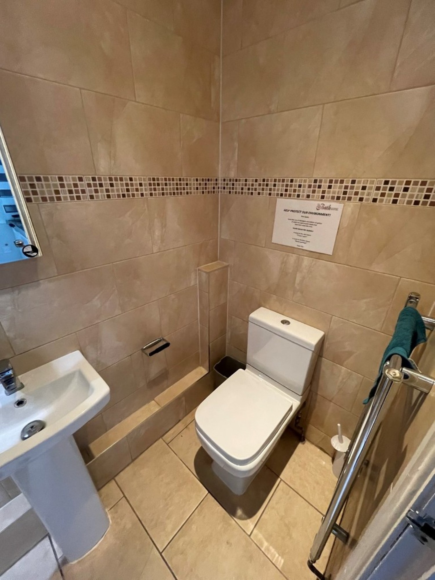 Bath Road, Reading, Berkshire