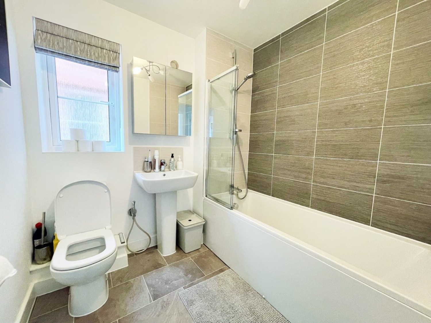 4 bedroom House for Letting Skinner Drive, Wokingham