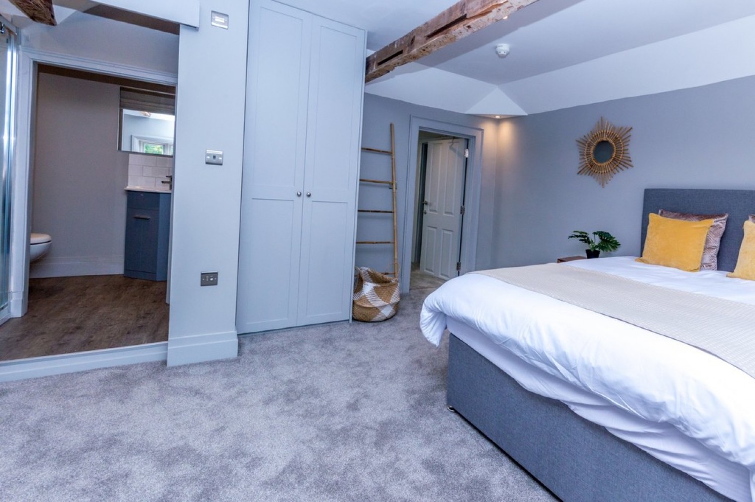 London Road, Reading, Berkshire