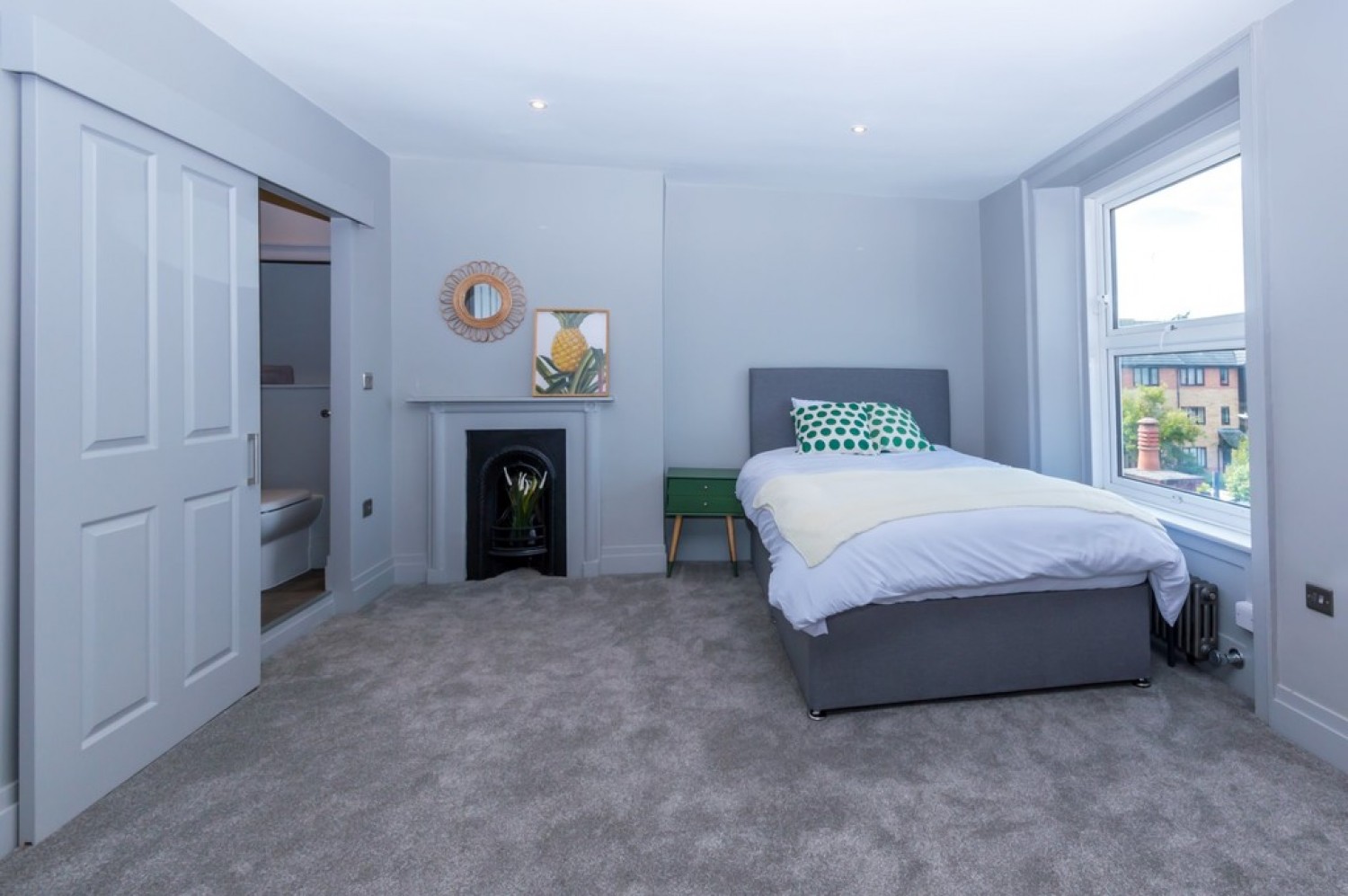London Road, Reading, Berkshire
