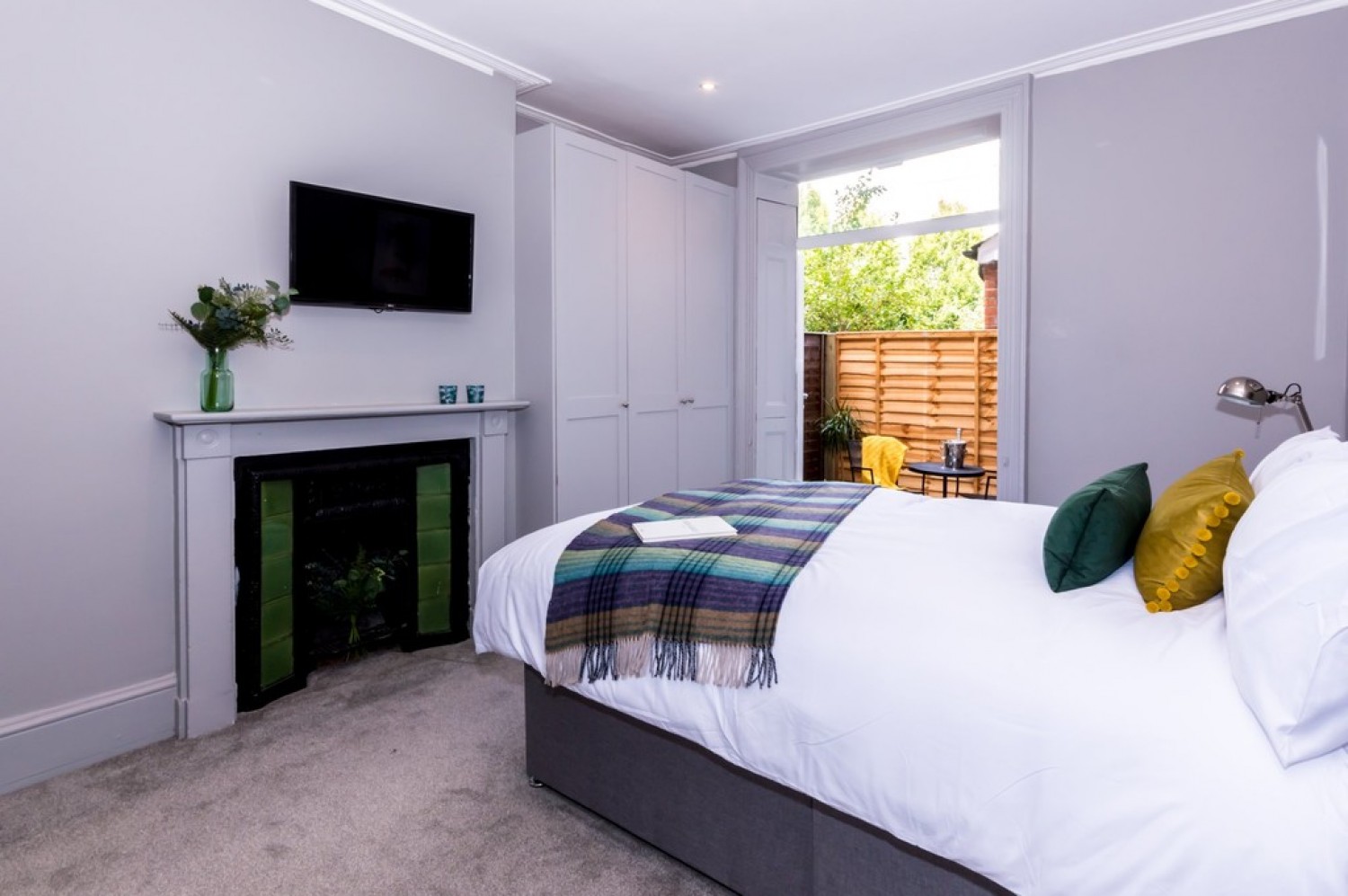 London Road, Reading, Berkshire