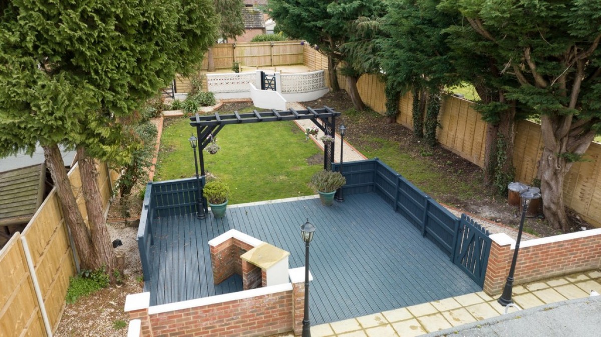 Firs Road, Tilehurst, Reading